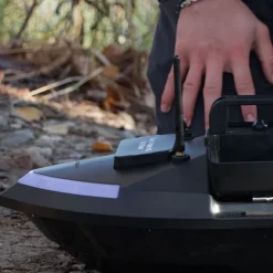 TEAM CARPFISHING Amorçage/Propulsion|Packs-Pack Dark Water NG Bait Boat + 2 Batteries Supplémentaires